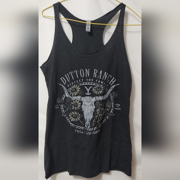 Dutton Ranch Tank Size Small NWOT - Picture 1 of 3